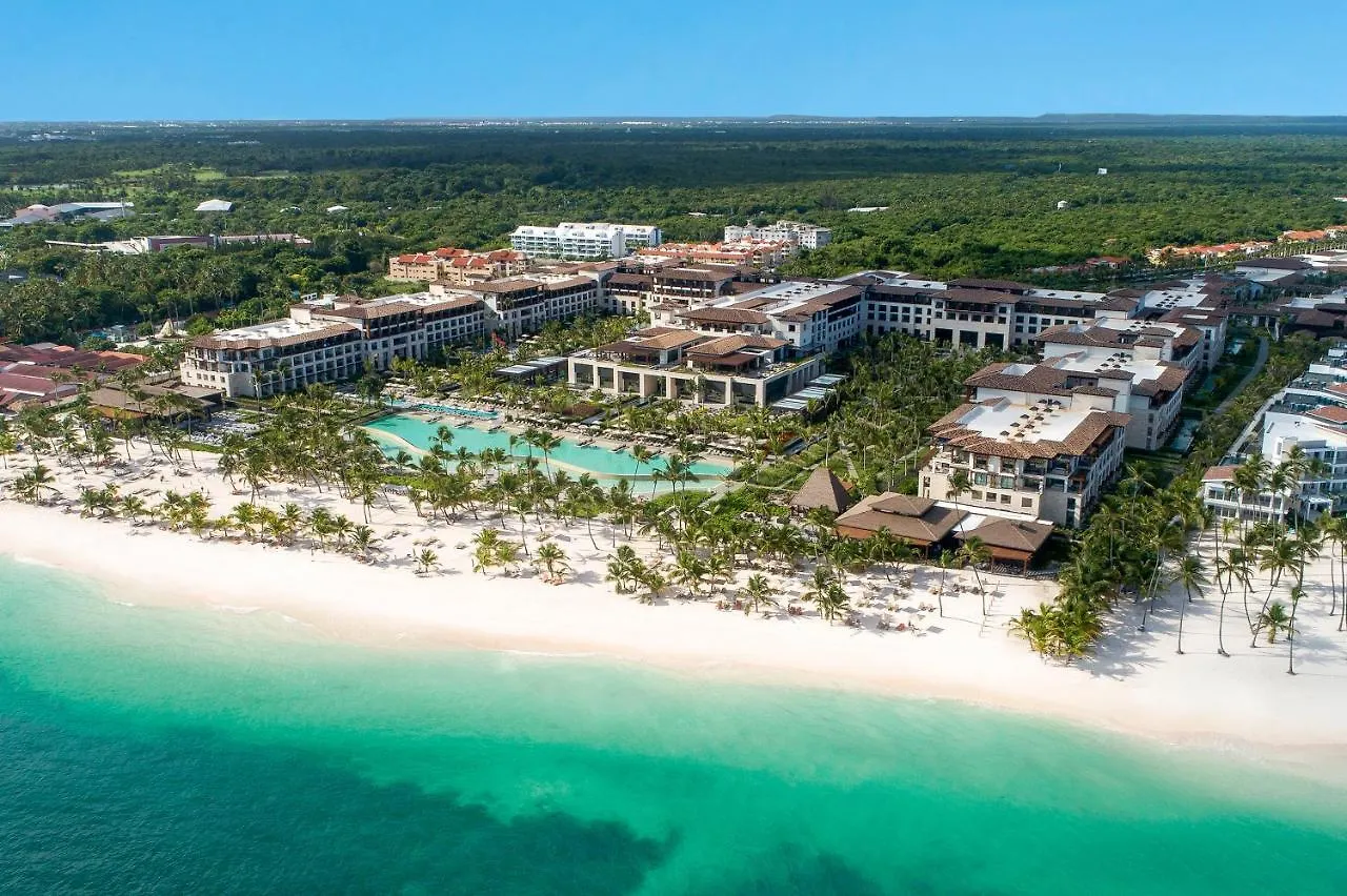 Unique Club At Lopesan Costa Bavaro Resort Punta Cana