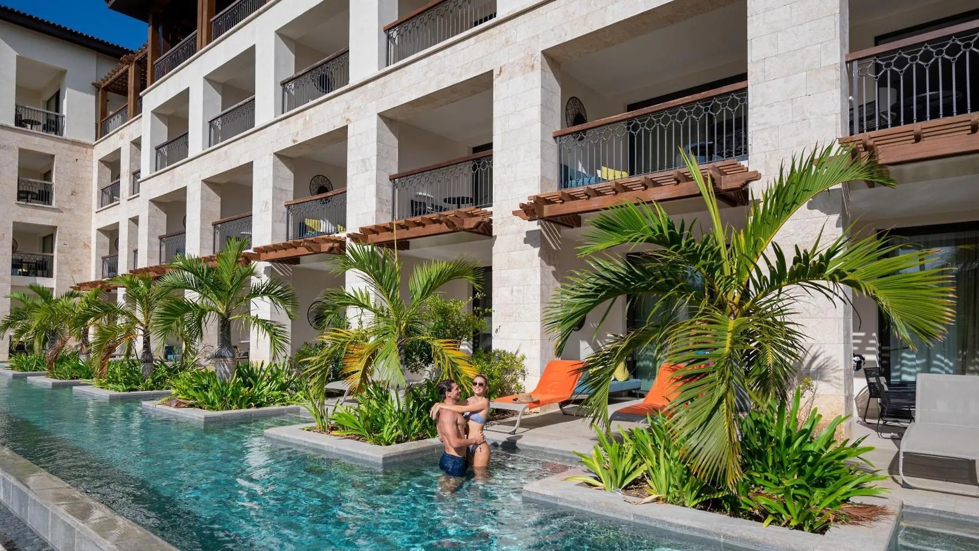Unique Club at Lopesan Costa Bávaro Resort Punta Cana Repubblica Dominicana